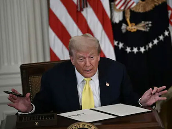 கிரீன்லாந்து விவகாரத்தில் ஐரோப்பிய நாடுகளுக்கு வரி விதிப்பு இல்லை:  டிரம்ப் திடீர் அறிவிப்பு