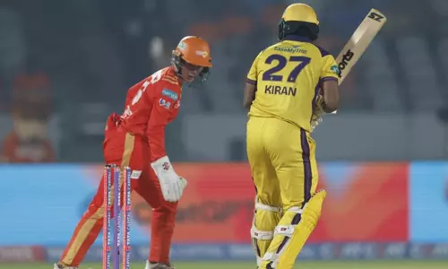 மகளிர் பிரீமியர் லீக்: உ.பி.யை வீழ்த்தி குஜராத் அபார வெற்றி