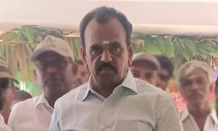 அ.ம.மு.க. துணைப்பொதுச்செயலாளர் கட்சியில் இருந்து நீக்கம்: தி.மு.க.வில் இணைகிறாரா..? அ.ம.மு.க. துணைப்பொதுச்செயலாளர் கட்சியில் இருந்து நீக்கம்: தி.மு.க.வில் இணைகிறாரா..?