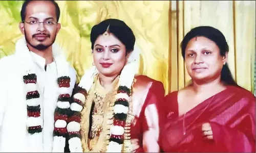 200 பவுன் கொடுத்தும், அதிக வரதட்சணை... இளம்பெண் தாயுடன் சயனைடு தின்று தற்கொலை