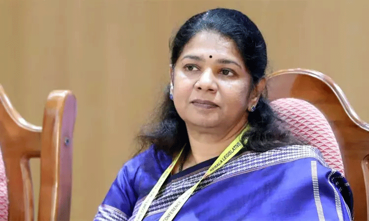 ’மொழிப்போர் தியாகிகளுக்கு வீர வணக்கம்’ - கனிமொழி எம்.பி.