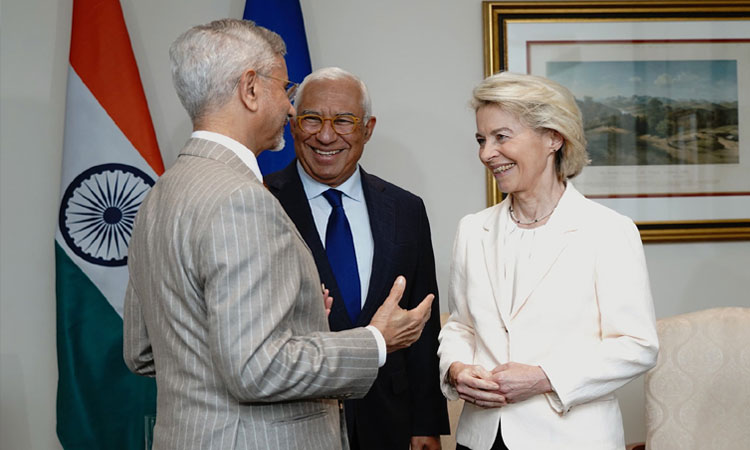 இருதரப்பு உச்சி மாநாடு; ஐரோப்பிய ஒன்றிய தலைவர்களுடன் மத்திய மந்திரி ஜெய்சங்கர் சந்திப்பு