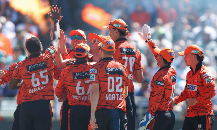 எஸ்.ஏ. டி20: பிரிட்டோரியாவை வீழ்த்தி சாம்பியன் பட்டம் வென்ற சன்ரைசர்ஸ்