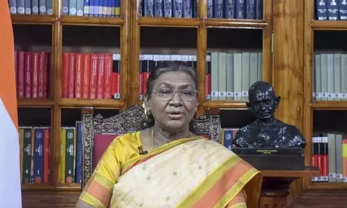 குடியரசு தினம்; தமிழ்நாட்டை சேர்ந்த  3 காவல் அதிகாரிகளுக்கு மத்திய அரசு விருது அறிவிப்பு