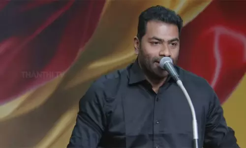 தேர்தல் ஆணையத்தில் விஜய் ரசிகர்கள்: ஆதவ் அர்ஜுனா பேச்சு