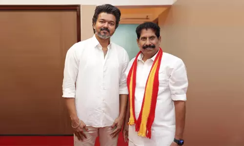 தவெகவில் இணைந்தார் அதிமுக முன்னாள் அமைச்சர் கு.ப.கிருஷ்ணன்