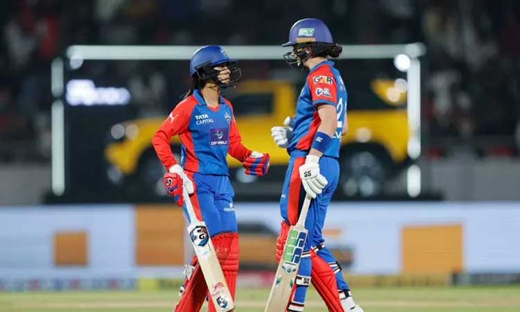 மகளிர் பிரீமியர் லீக்:  டெல்லி - குஜராத் அணிகள் இன்று மோதல்