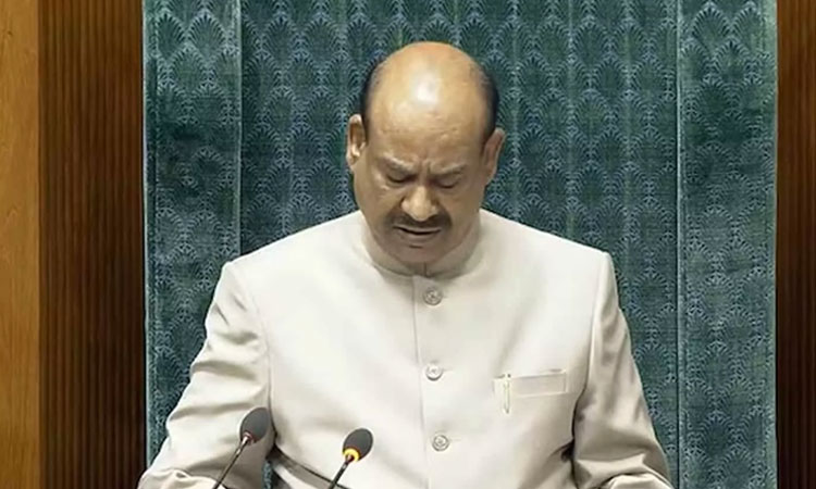 அஜித் பவார், ஜியா மறைவுக்கு மக்களவையில் இரங்கல்; நாள் முழுமைக்கும் அவை ஒத்தி வைப்பு