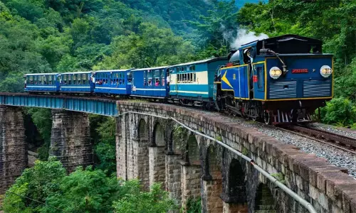 மேட்டுப்பாளையம்-ஊட்டி மலை ரெயில் இன்று ரத்து மேட்டுப்பாளையம்-ஊட்டி மலை ரெயில் இன்று ரத்து