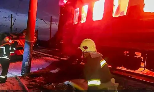 உக்ரைனில் ரெயில் மீது ரஷியா டிரோன் தாக்குதல்; 4 பயணிகள் பலி உக்ரைனில் ரெயில் மீது ரஷியா டிரோன் தாக்குதல்; 4 பயணிகள் பலி